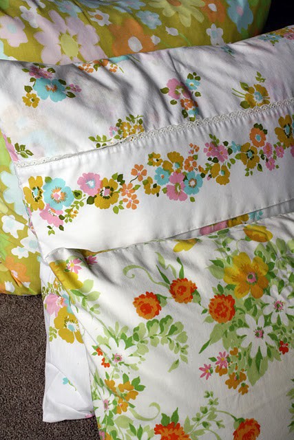 To Sew With Vintage Fabric Sewing pillows, Vintage sheets